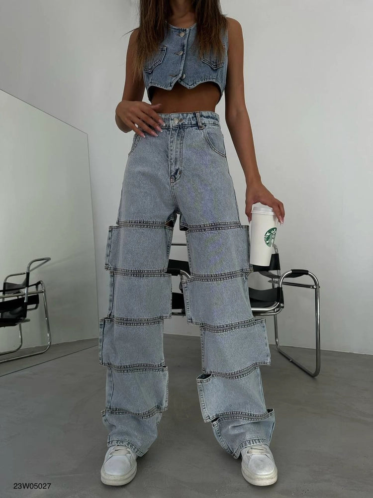 Asymmetrical Window Detailed Jeans